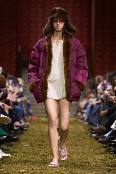 Look 44